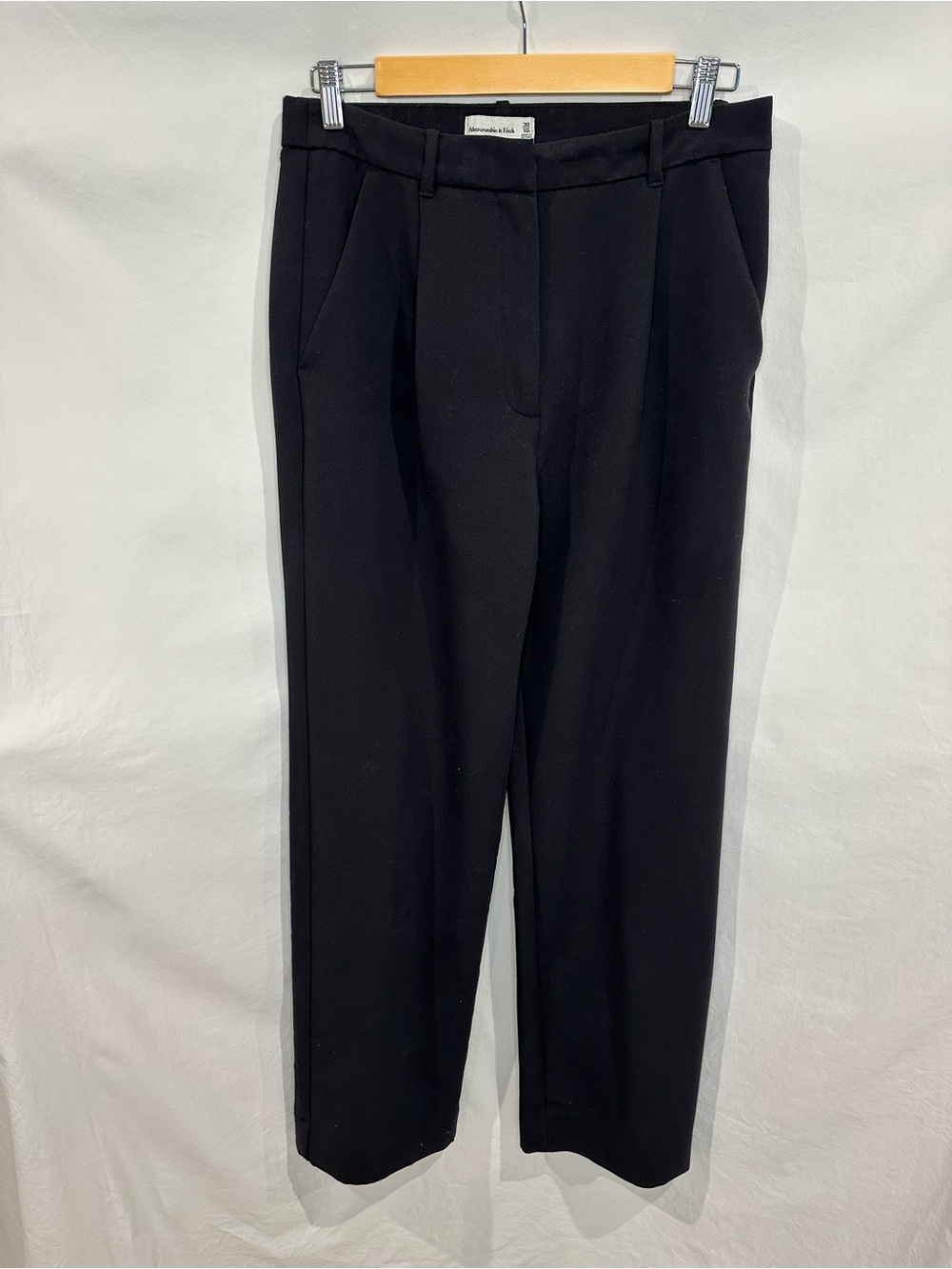 Abercrombie & Fitch Black Tailored Women's Trousers